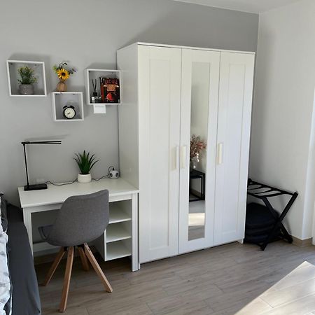 Neu Sanierte Wohnung Fuer 2-4 P Eschwege Exterior foto